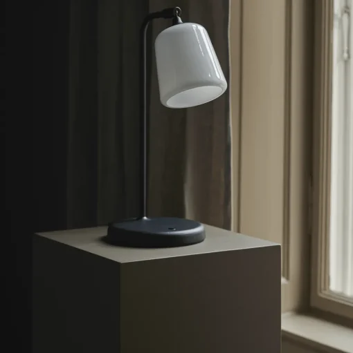 NEW WORKS Material Bordlampe Blandet Cork