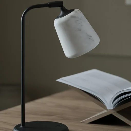 NEW WORKS Material Bordlampe Gul Stål