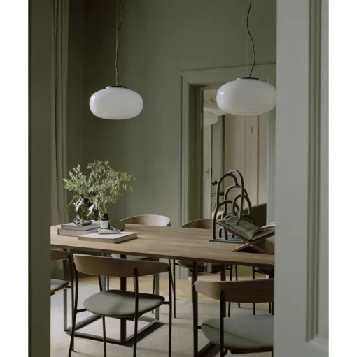 New Works Missing Spisebordsstol med Armlán Eg/Barnum Dark Taupe