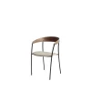 New Works Missing Spisebordsstol med Armlán Valnød/Barnum Sand