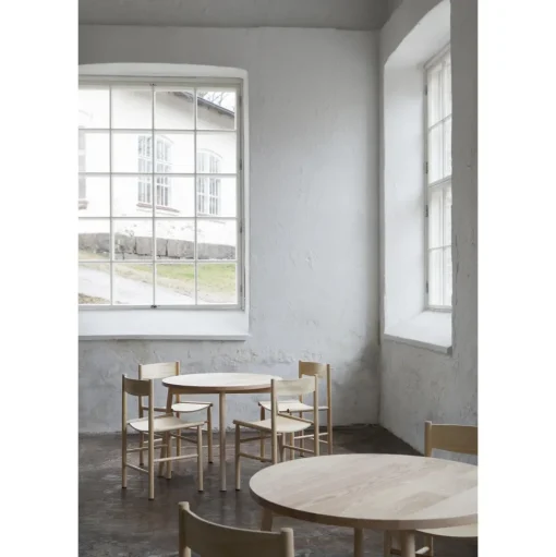 Nikari Linea Collection Akademia Spisebordsstol Sort Bejdset Asketrá