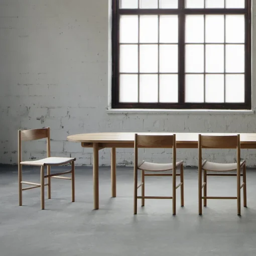 Nikari Linea Collection Akademia Spisebordsstol Sort Bejdset Asketrá