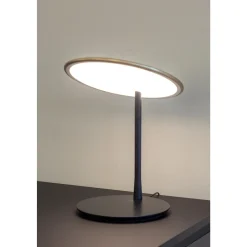 NINE Disc Bordlampe Børstet Messing/Sort