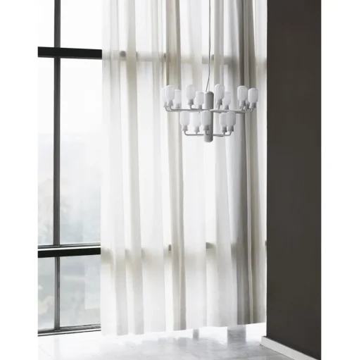Normann Copenhagen Amp Lysekrone Lille Røgfarvet & Sort