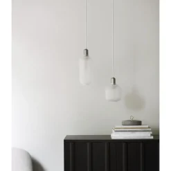 Normann Copenhagen Amp Pendel Stor Hvid/Zink