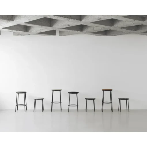 Normann Copenhagen Circa Barstol H75 Láderpolstret Sort/Brandy Láder 41574