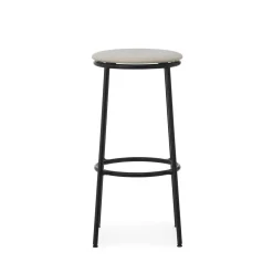 Normann Copenhagen Circa Barstol H75 Polstret Sort/MLF20 Sand