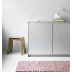 Normann Copenhagen Flick Gulvtáppe 80x200 Off White/Burdundy