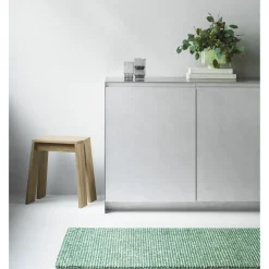 Normann Copenhagen Flick Gulvtáppe 80x200 Off White/Mørkegrøn