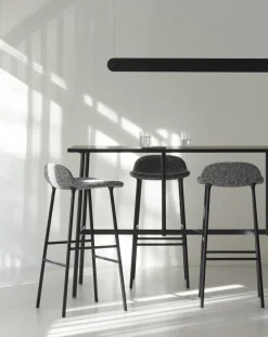 Normann Copenhagen Form Barstol H75 cm Sort/Sort Stål