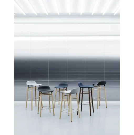 Normann Copenhagen Form Barstol 65 cm Polstret Gruppe 7 Creme/Stål