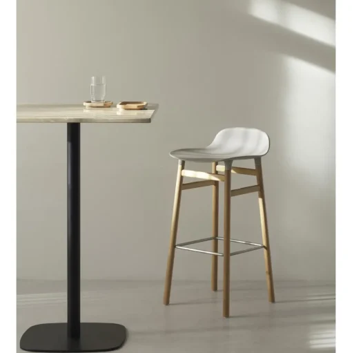 Normann Copenhagen Form Barstol H75 cm Grå/Egetrá