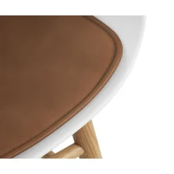 Normann Copenhagen Form Sádepude Brandy Láder