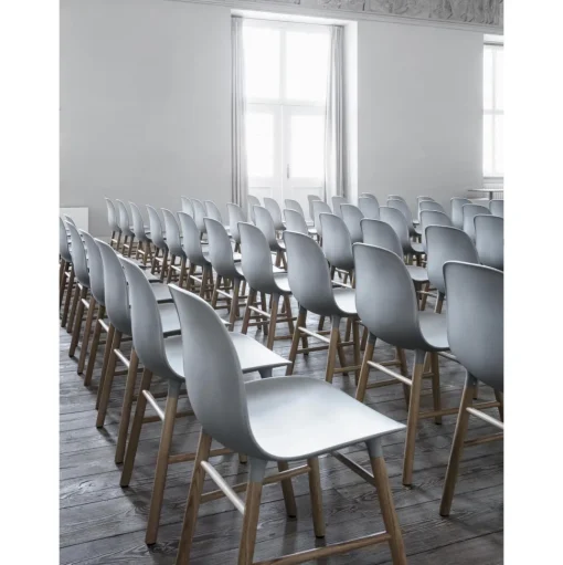 Normann Copenhagen Form Spisebordsstol Eg/Main Line Flax MLF20