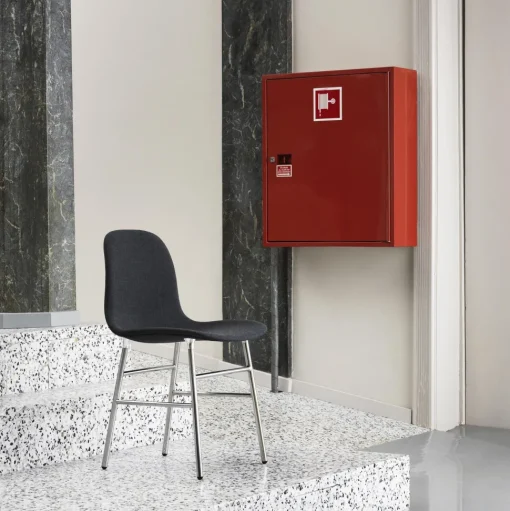 Normann Copenhagen Form Spisebordsstol Sort Stål/Main Line Flax MLF20