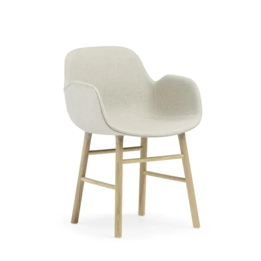 Normann Copenhagen Form Spisebordsstol med Armlán Eg/Main Line Flax MLF20
