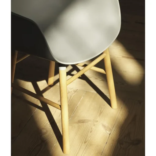 Normann Copenhagen Form Spisebordsstol med Armlán Grå/Egetrá
