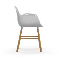Normann Copenhagen Form Spisebordsstol med Armlán Hvid/Egetrá