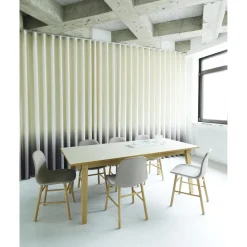 Normann Copenhagen Form Spisebordsstol Hvid/Egetrá