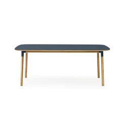 Normann Copenhagen Form Spisebord 95 x 200 cm Blå/Egetrá