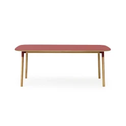 Normann Copenhagen Form Spisebord 95 x 200 cm Rød/Egetrá
