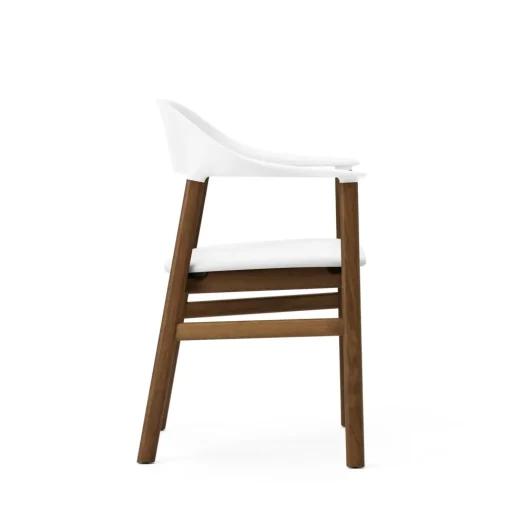 Normann Copenhagen Herit Spisebordsstol med Armlán Láder Polstret Røget Egetrá/ Hvid