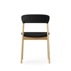 Normann Copenhagen Herit Spisebordsstol Polstret Egetrá/ Sort