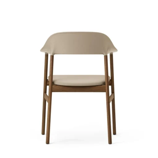 Normann Copenhagen Herit Spisebordsstol med Armlán Láder Polstret Røget Egetrá/ Sand