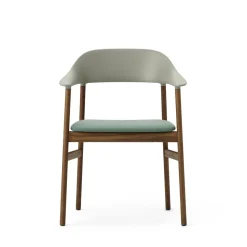 Normann Copenhagen Herit Spisebordsstol med Armlán Polstret Røget Egetrá/ Støvet Grøn