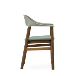 Normann Copenhagen Herit Spisebordsstol med Armlán Polstret Røget Egetrá/ Støvet Grøn