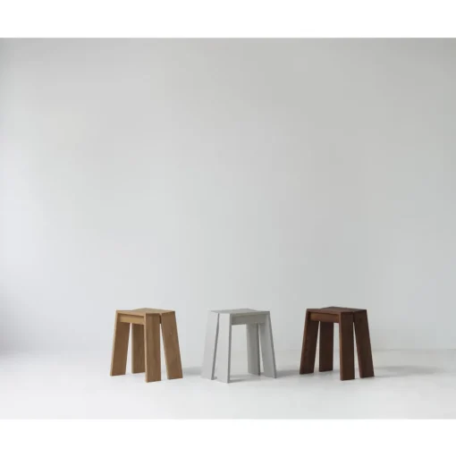 Normann Copenhagen Let Barstol H75 Brunlakeret Ask