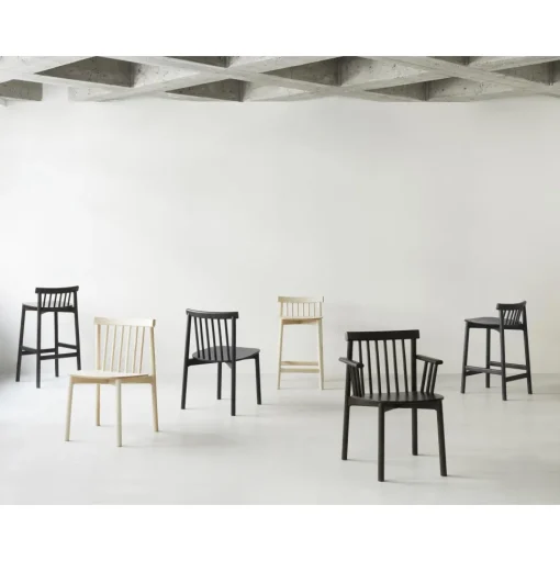 Normann Copenhagen Pind Spisebordsstol Brunbejdset Egetrá