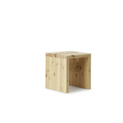 Normann Copenhagen Stretch Skammel Fyrretrá