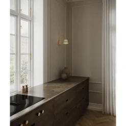 Nuura Asteea Váglampe Satin Messing/Riflet Klar