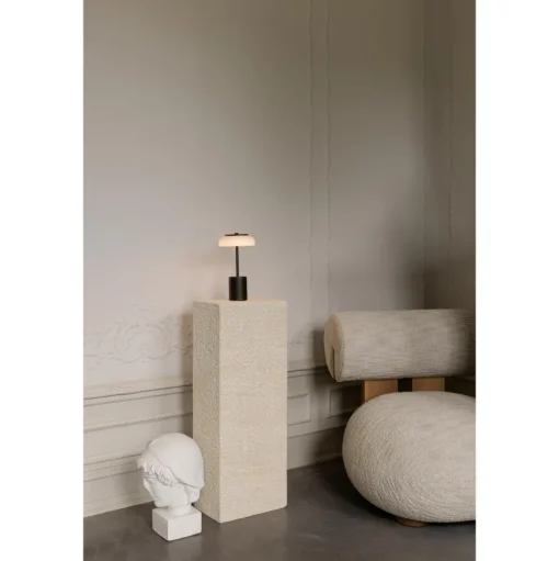 Nuura Blossi Transportabel Lampe Mini Sort/Opal