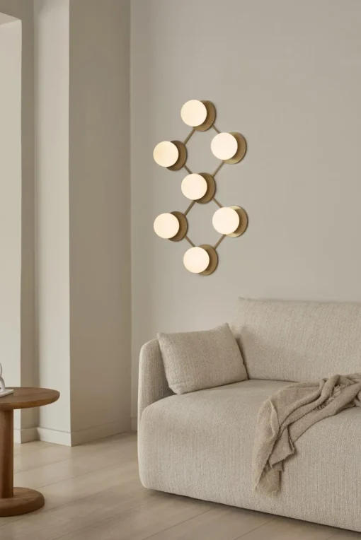 Nuura Liila 7 Vág/Loftlampe Opal Hvid