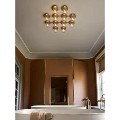 Nuura Liila 12 Vág/Loftlampe Opal