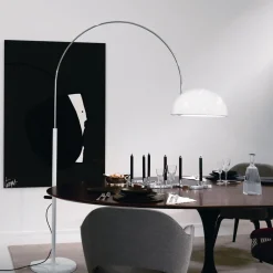 Oluce Coupé 3320R Gulvlampe Hvid