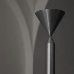 Pholc Apollo 180 Gulvlampe Aluminium