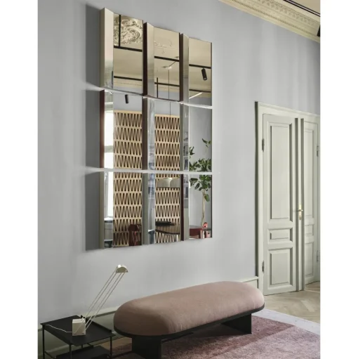 Please Wait to be Seated Mimesis 70 Spejl Basque Red