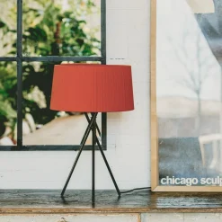 Santa & Cole Trípode M3 Bordlampe Sort