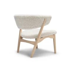 Sibast Furniture No 7 Lánestol Fuldpolstret Hvidolieret Egetrá og Sheepskin Short Moonlight