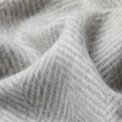 Sibast Furniture Plaid Alpaca Sildeben Grå