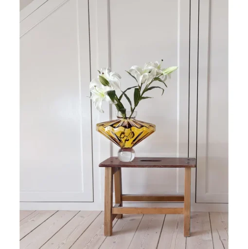 Stori Ballerina Glas Vase Amber