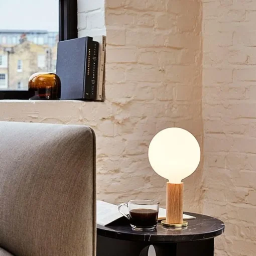 Tala Knuckle Bordlampe Egetrá med Sphere IV Páre