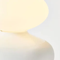 Tala Reflection Oval Bordlampe Hvid