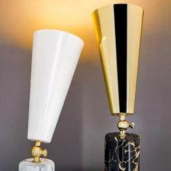 TATO Vox Bordlampe Sort Marmor & Krom/Hvid Stor