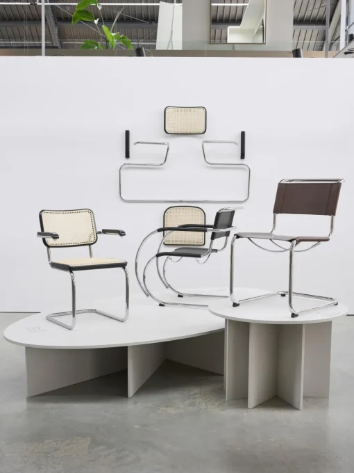 Thonet S 64 V Cantilever Spisebordsstol med Armlán Krom/Sort Bejdset Bøgetrá