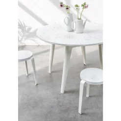 TipToe LOU Skammel Genanvendt Plastik Hvid/Cloudy White