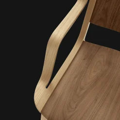 &Tradition AX HM11 Lánestol Med Armlán Valnød/Lakeret Eg